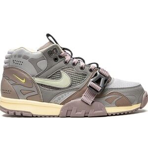 NIKE Air Trainer 1 SP “Light Smoke” sneakers